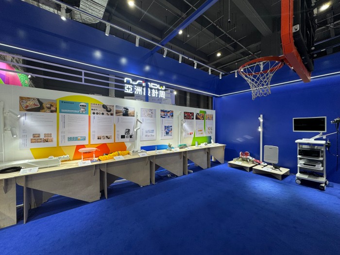 1760340026833866.jpg 展览现场图3.jpg