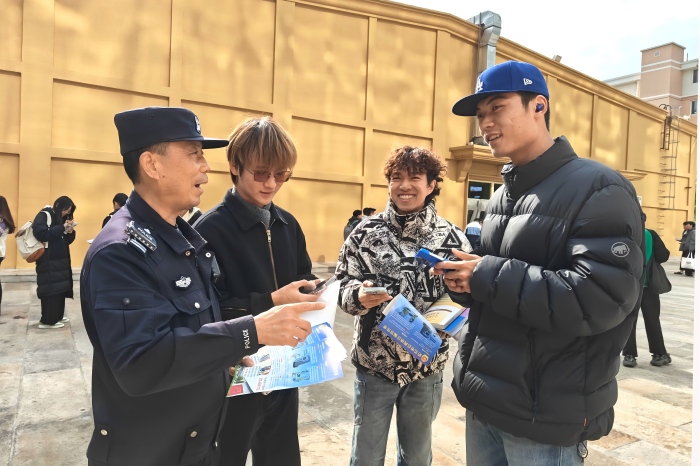 1761528838574289.jpg ll.jpg