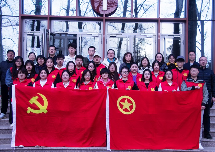 13合影留念.jpg